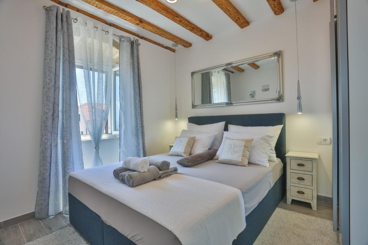 Split Inn Apartments Bagian luar foto