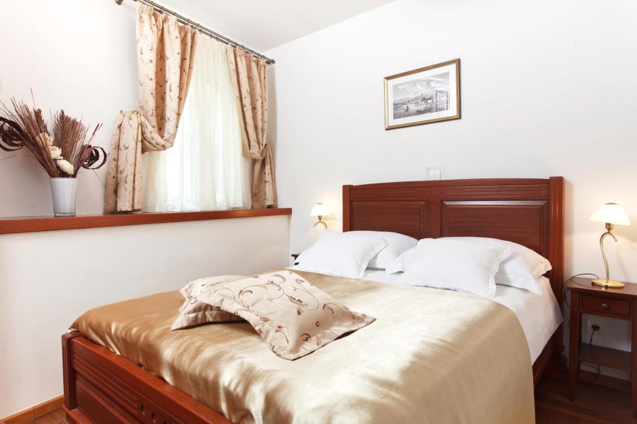 Split Inn Apartments Bagian luar foto