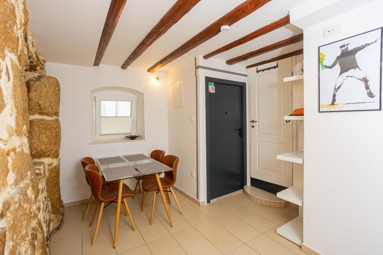 Split Inn Apartments Bagian luar foto