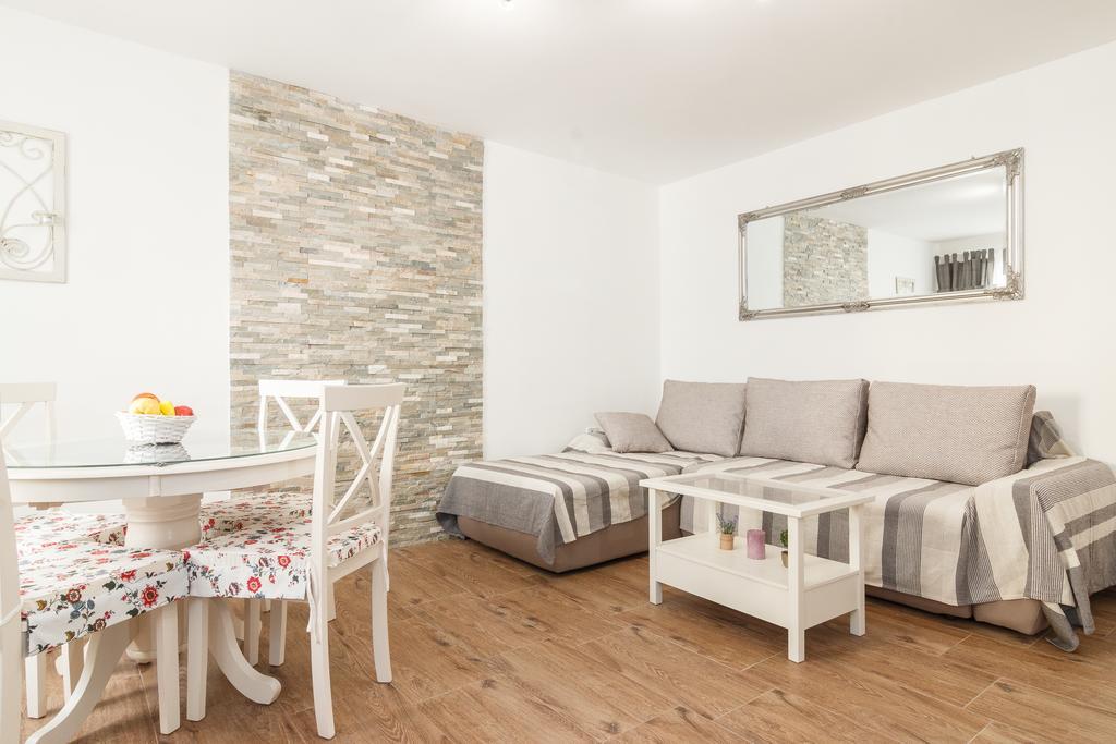 Split Inn Apartments Bagian luar foto