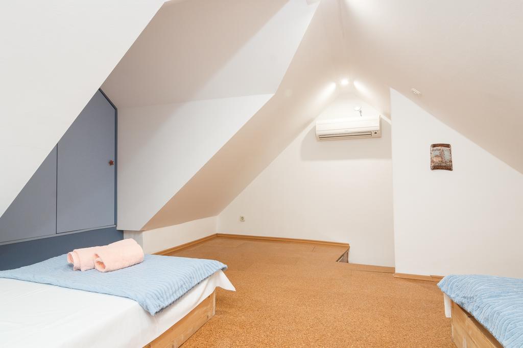 Split Inn Apartments Bagian luar foto