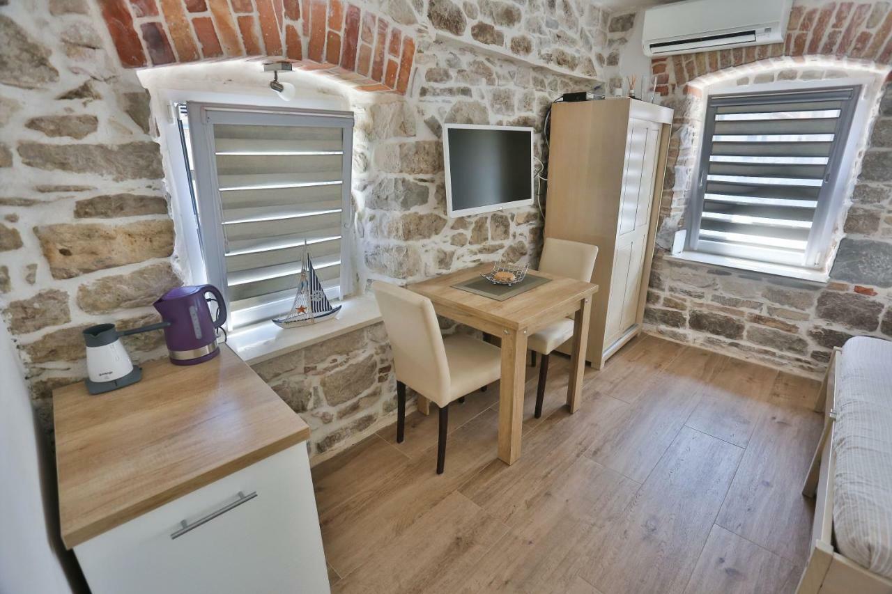 Split Inn Apartments Bagian luar foto
